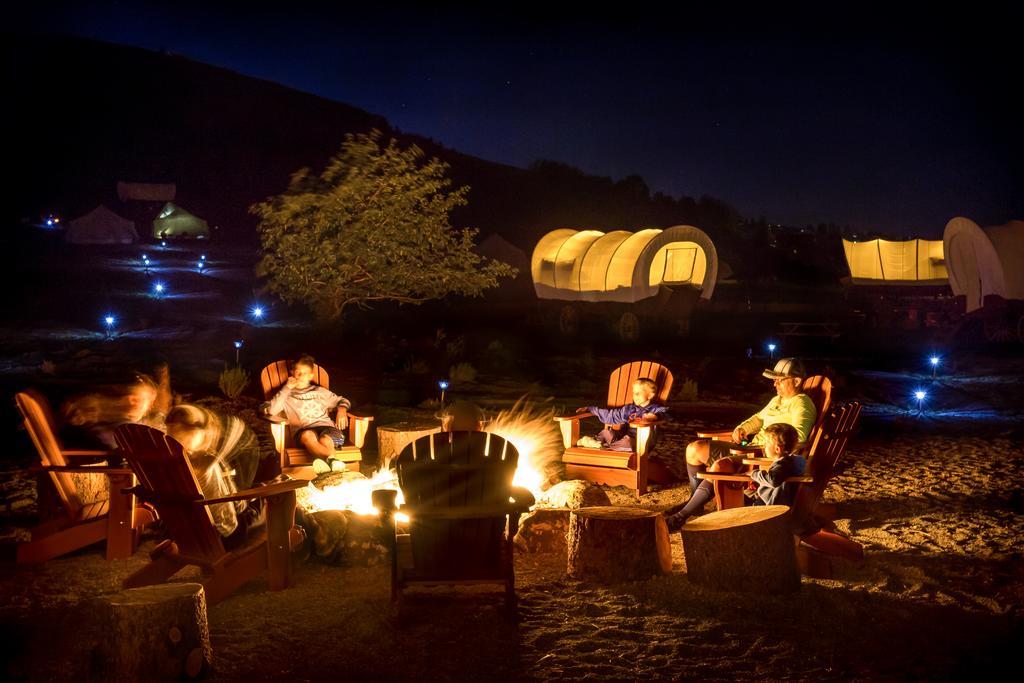 Conestoga Ranch Glamping Resort Garden City Zimmer foto